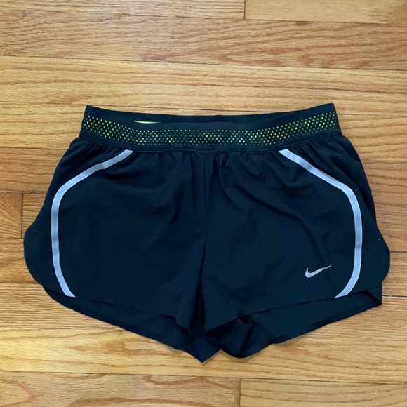 Nike Women’s Aeroswift Running Shorts NWOT